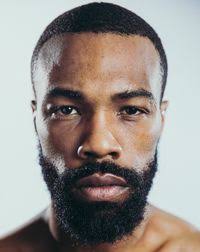 Gary Russell to defend featherweight title in January 