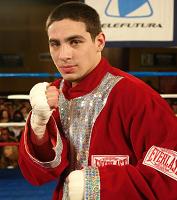 Late result: Danny Garcia improves to 3-0