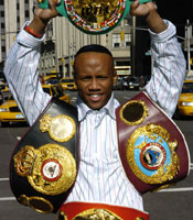 Zab Judah: Shane Mosley gets stopped on May 17